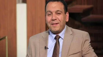 كيف يؤثر التعلم العميق على زيادة الضغط الدراسي وتراجع الأداء لدى الطلاب؟